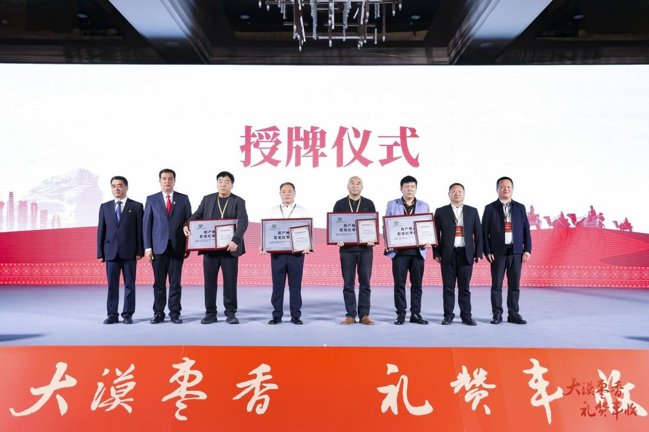 http://www.newshainan.com/uploads/allimg/241015/154925J09-5.png