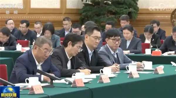 马化腾最新表态：AI生态还在早期 但AI应用大发展机会已到来